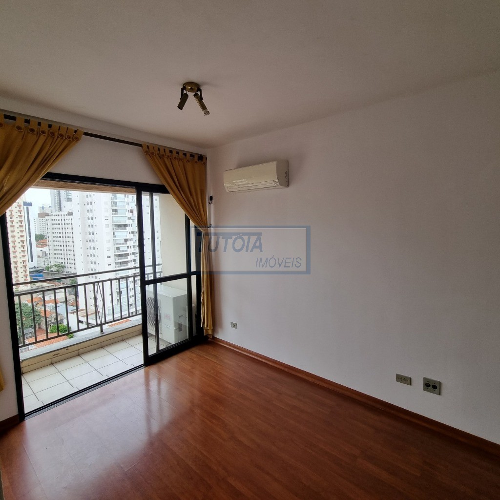 Apartamento à venda com 2 quartos, 75m² - Foto 4