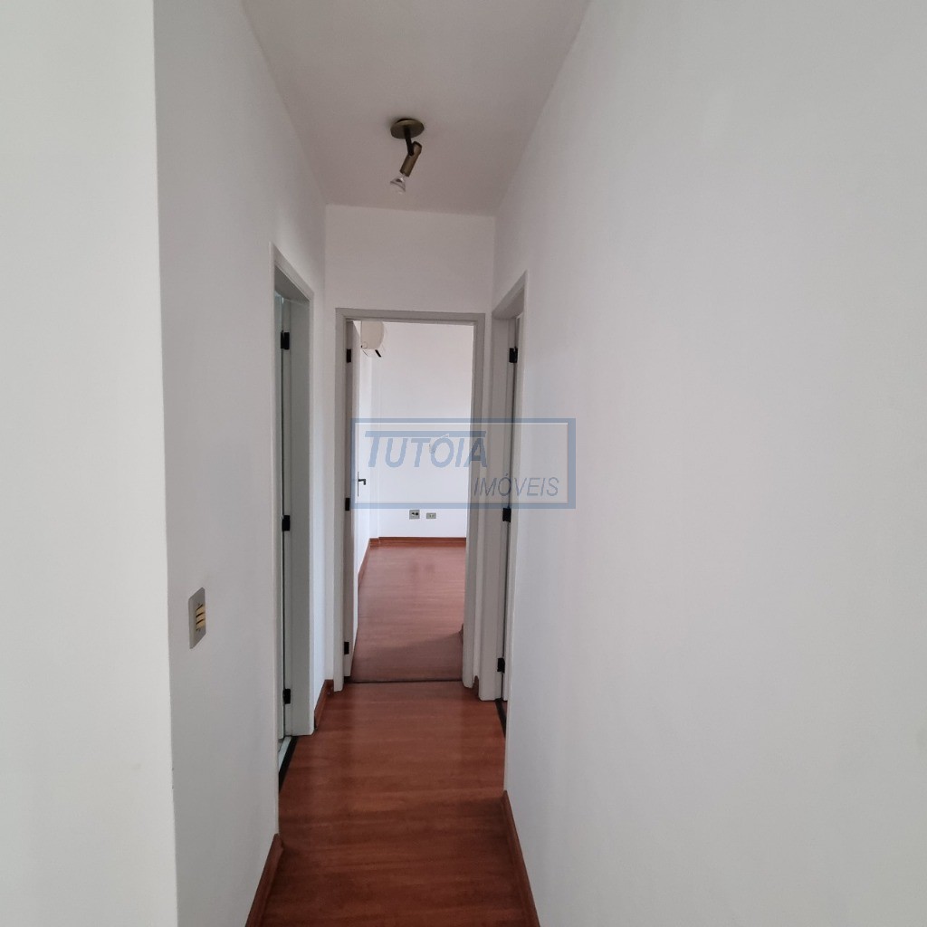 Apartamento à venda com 2 quartos, 75m² - Foto 9