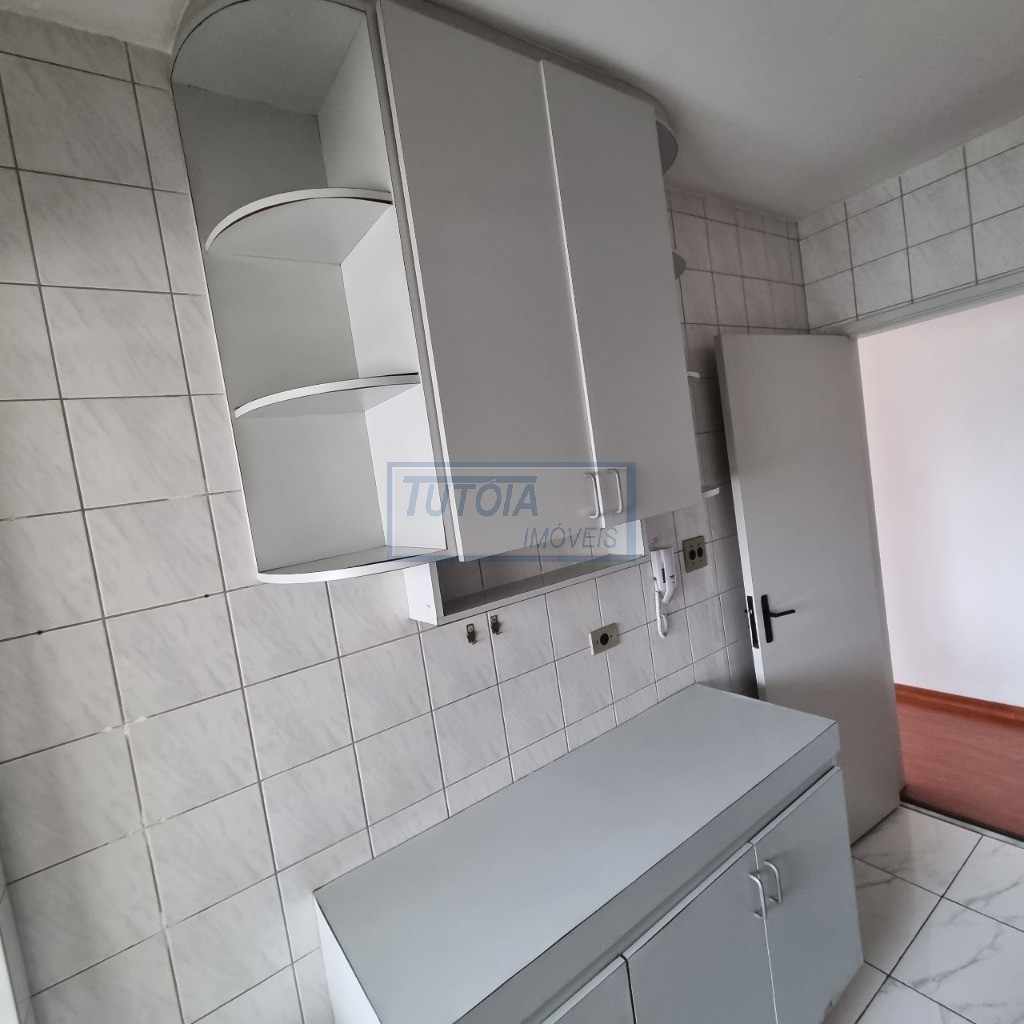 Apartamento à venda com 2 quartos, 75m² - Foto 21