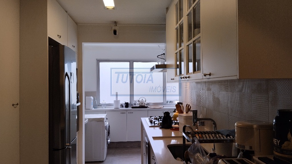 Apartamento à venda com 2 quartos, 140m² - Foto 11