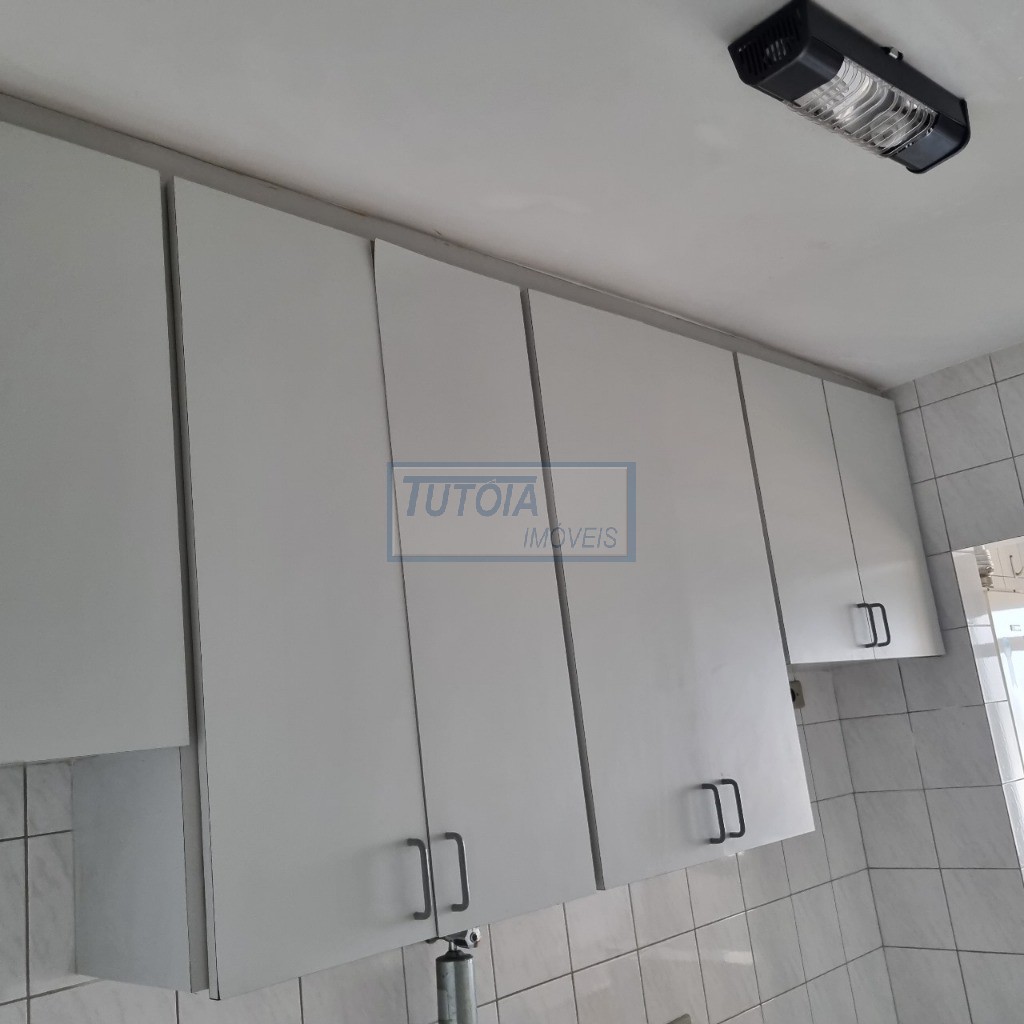 Apartamento à venda com 2 quartos, 75m² - Foto 20