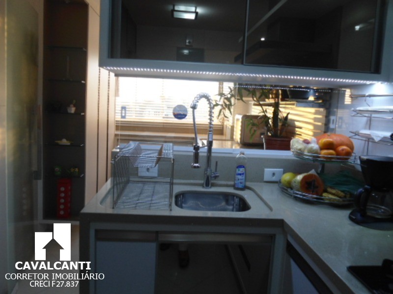 Apartamento à venda com 3 quartos, 125m² - Foto 4