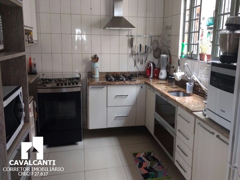 Casa à venda com 3 quartos, 192m² - Foto 6