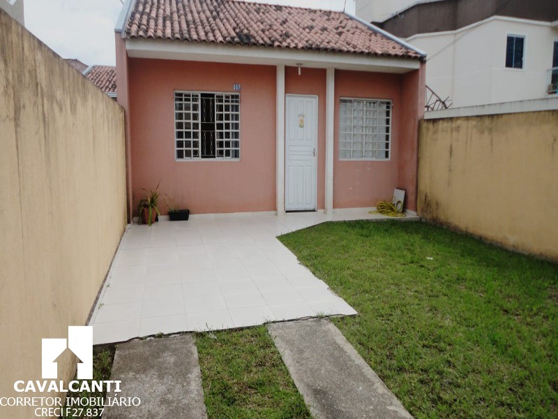 Casa à venda com 2 quartos, 70m² - Foto 2