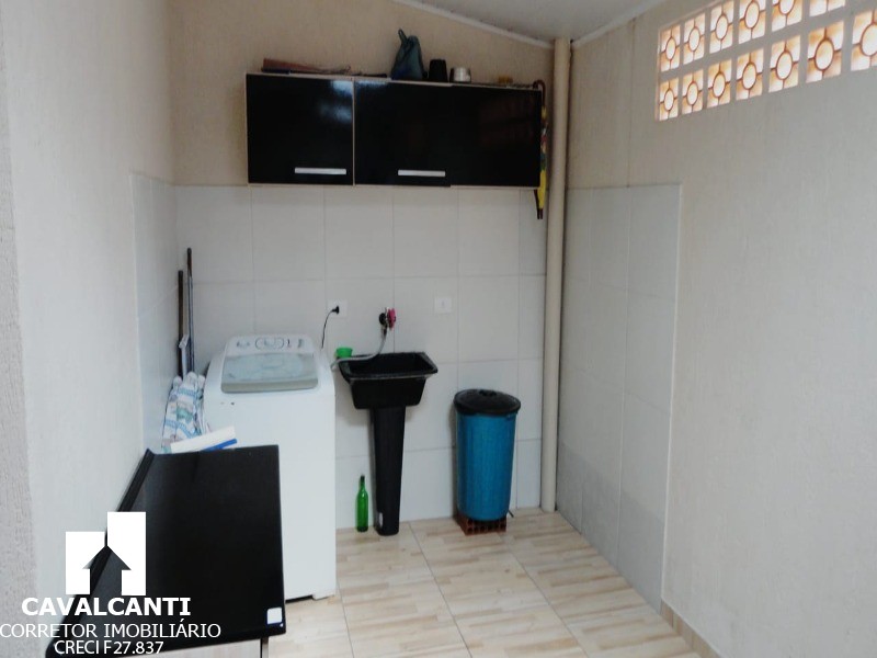 Casa à venda com 2 quartos, 70m² - Foto 8