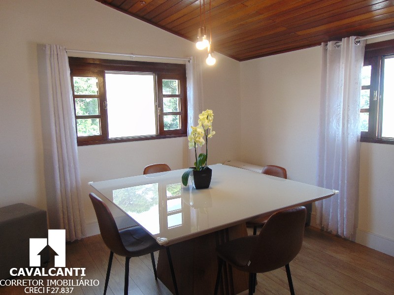 Casa à venda com 4 quartos, 220m² - Foto 17