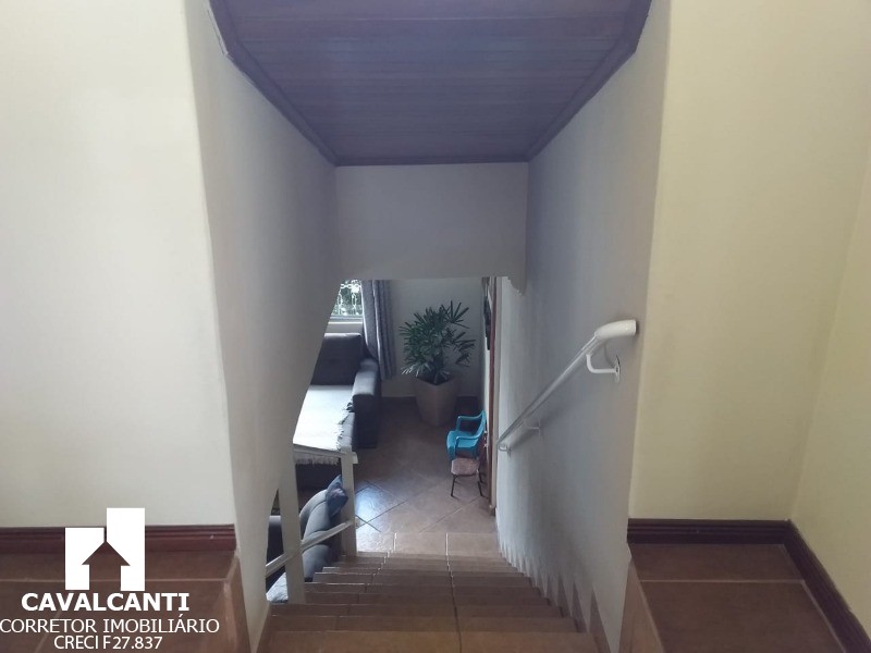 Casa à venda com 4 quartos, 250m² - Foto 10