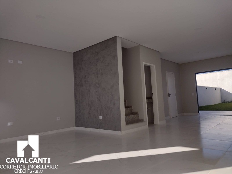 Casa à venda com 3 quartos, 122m² - Foto 2