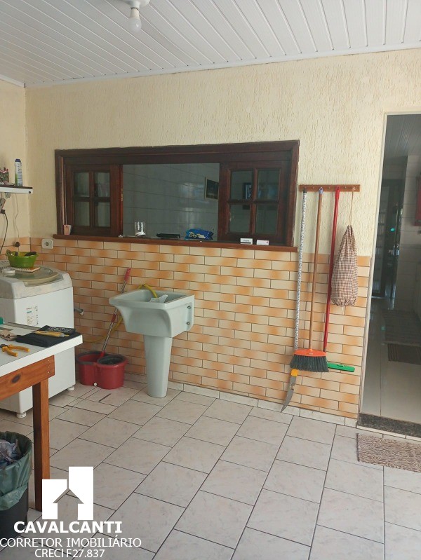 Casa à venda com 4 quartos, 160m² - Foto 10