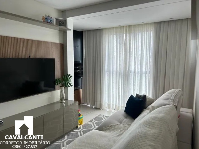 Apartamento à venda com 2 quartos, 70m² - Foto 9