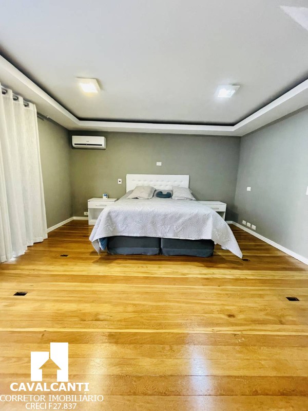 Casa à venda com 4 quartos, 330m² - Foto 3