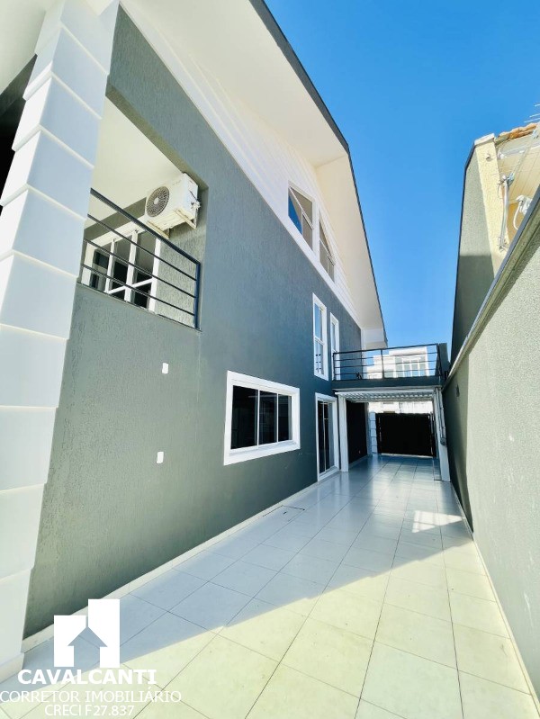 Casa à venda com 4 quartos, 330m² - Foto 16