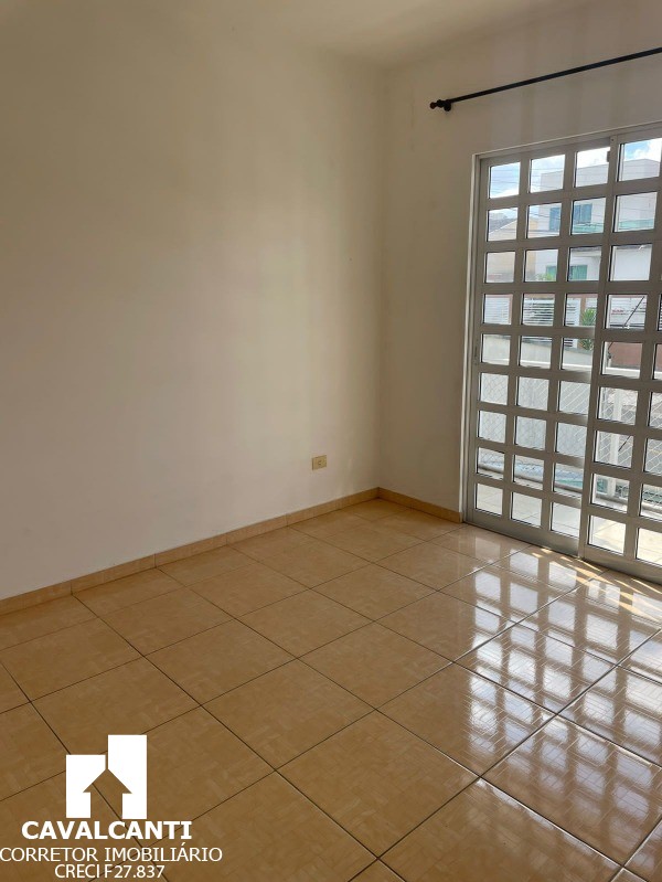 Casa para alugar com 3 quartos, 180m² - Foto 13