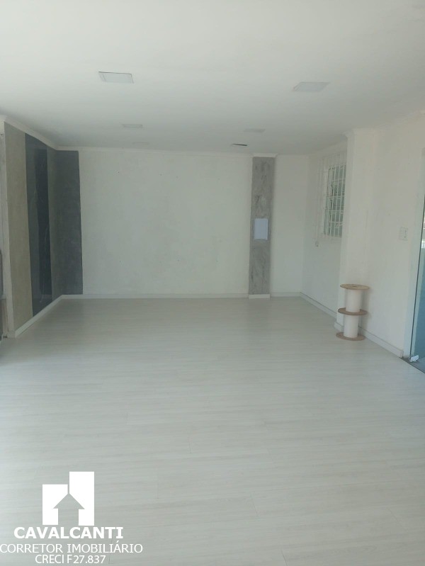 Casa à venda com 3 quartos, 80m² - Foto 6