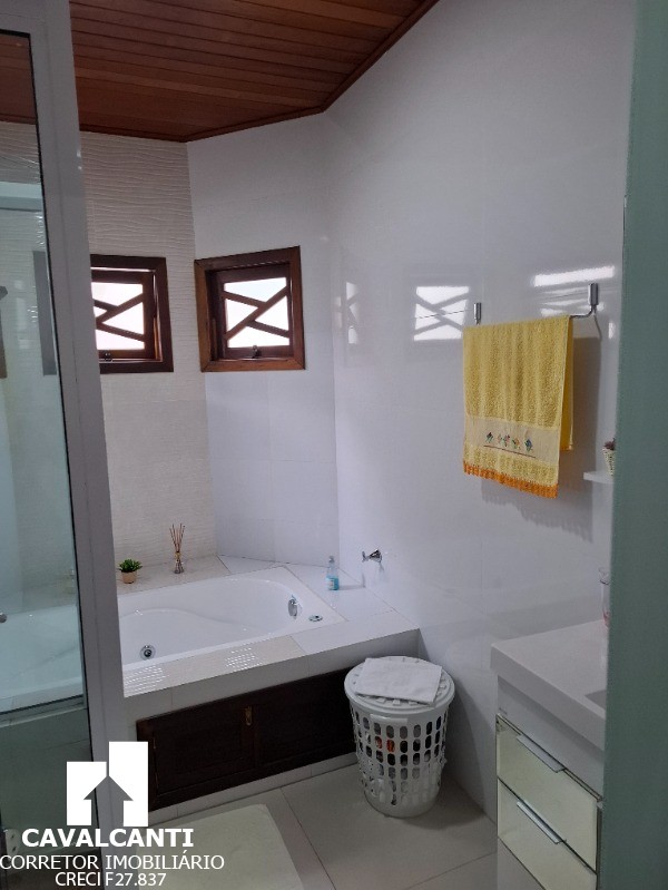 Casa, 3 quartos, 254 m² - Foto 32