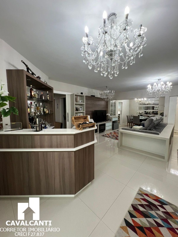Apartamento, 3 quartos, 145 m² - Foto 2