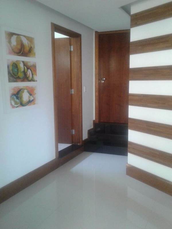 Casa à venda com 5 quartos, 300m² - Foto 16