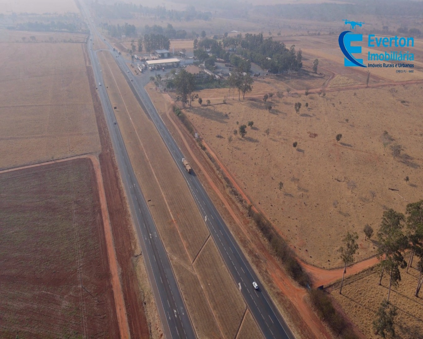 Chácara em Uberlândia/Minas Gerais — Ref GEZ3RN — Imagem 9