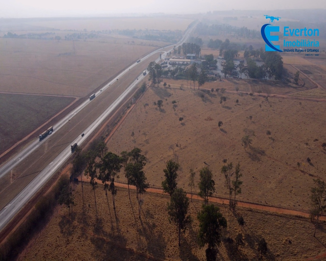 Chácara em Uberlândia/Minas Gerais — Ref GEZ3RN — Imagem 12