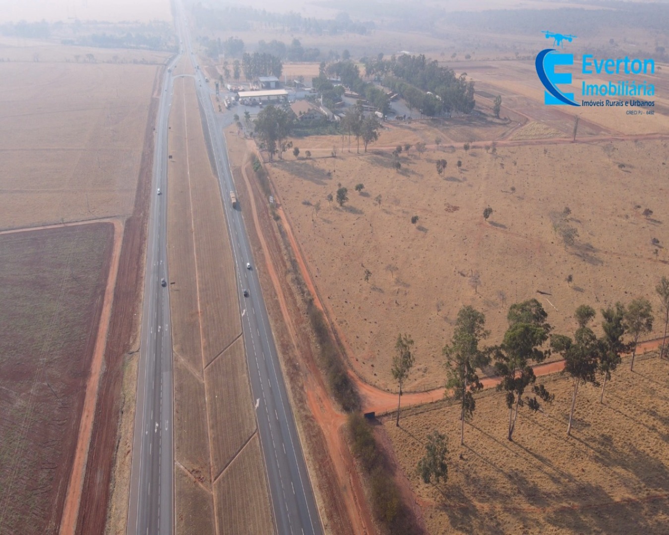 Chácara em Uberlândia/Minas Gerais — Ref GEZ3RN — Imagem 10