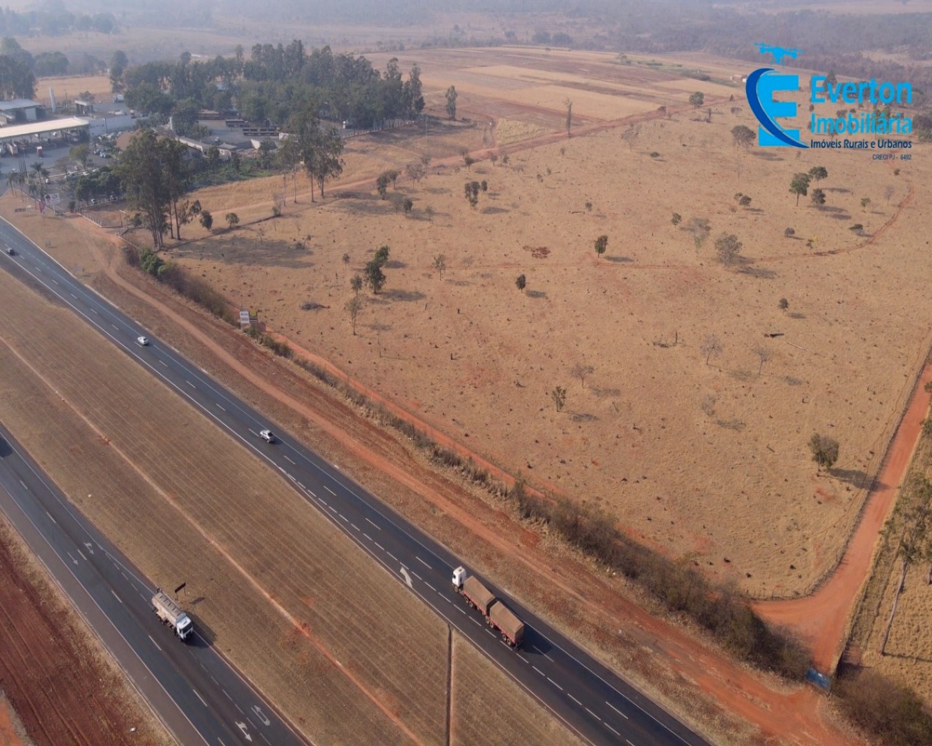 Chácara em Uberlândia/Minas Gerais — Ref GEZ3RN — Imagem 8