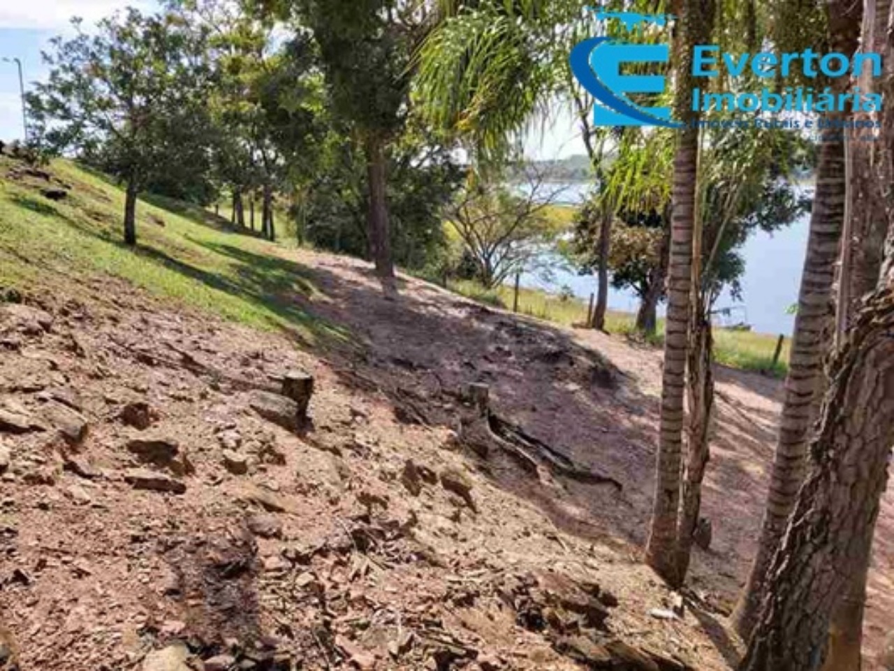 Sítio em Cascalho Rico/Minas Gerais — Ref Q404FG — Imagem 79