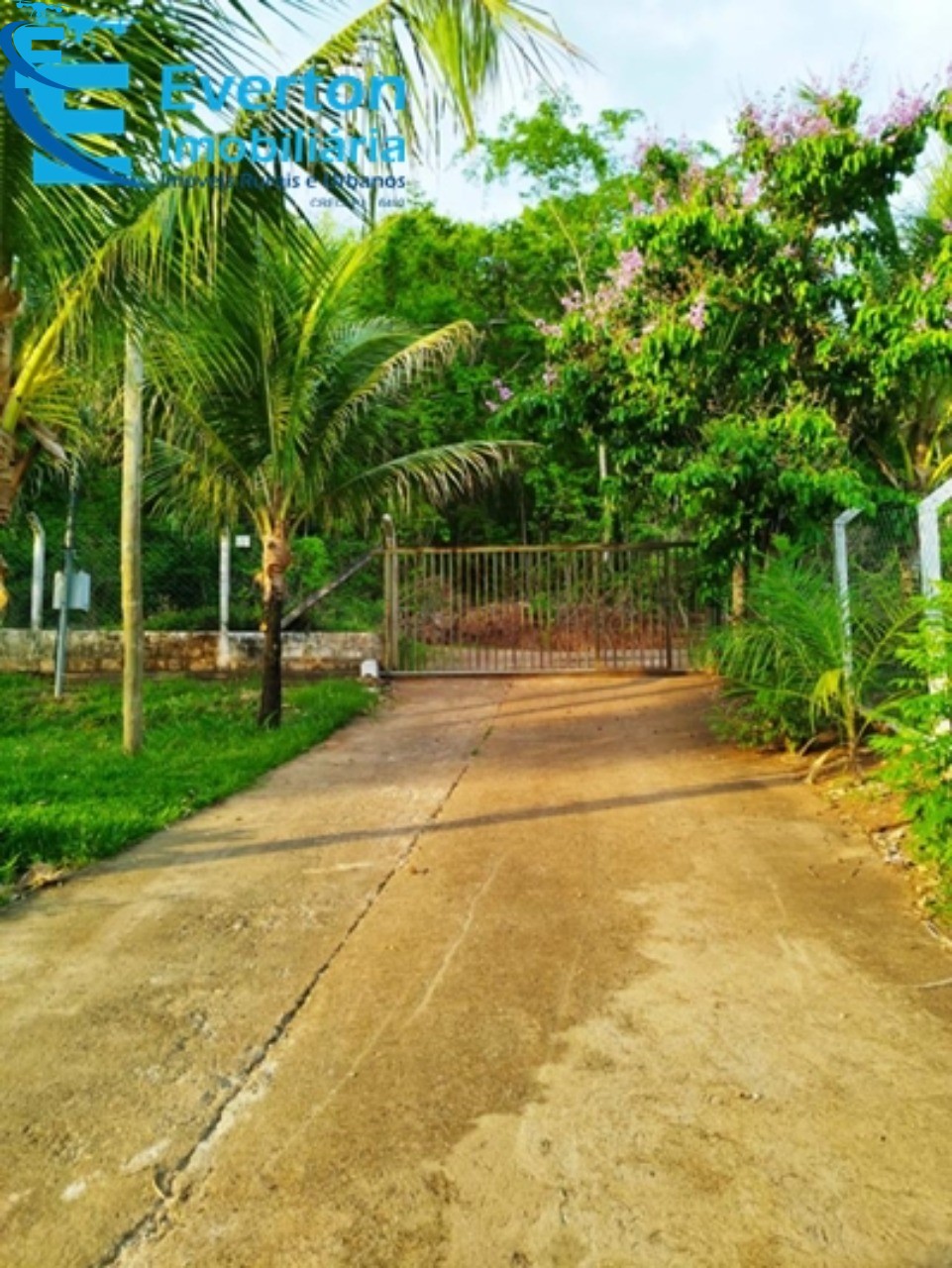 Rancho em Uberlândia/Minas Gerais — Ref RA00124 — Imagem 32