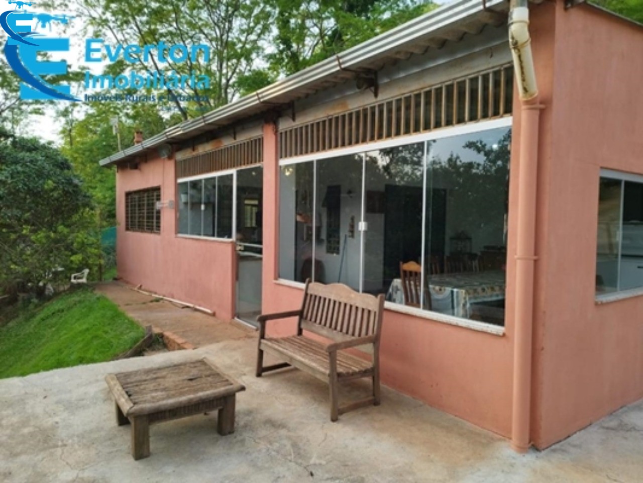 Rancho em Uberlândia/Minas Gerais — Ref RA00124 — Imagem 21