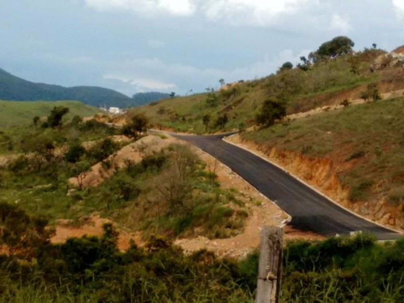 Terreno à venda, 250m² - Foto 1