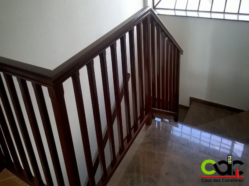 Casa à venda com 3 quartos, 180m² - Foto 21