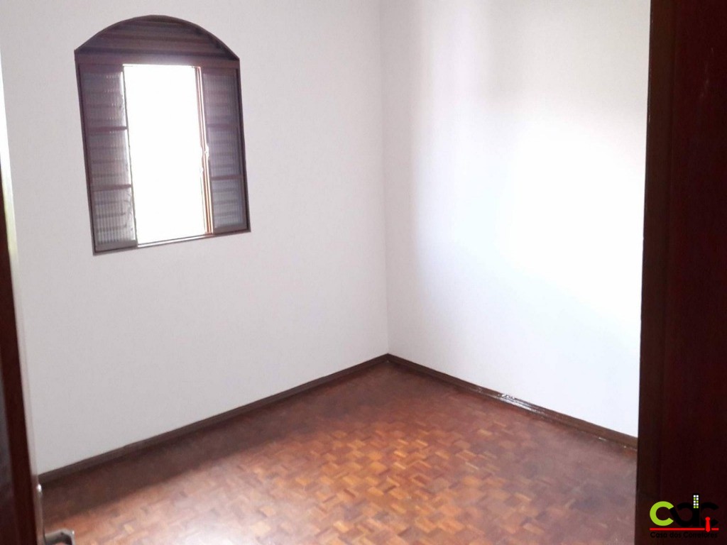 Casa à venda com 3 quartos, 280m² - Foto 6