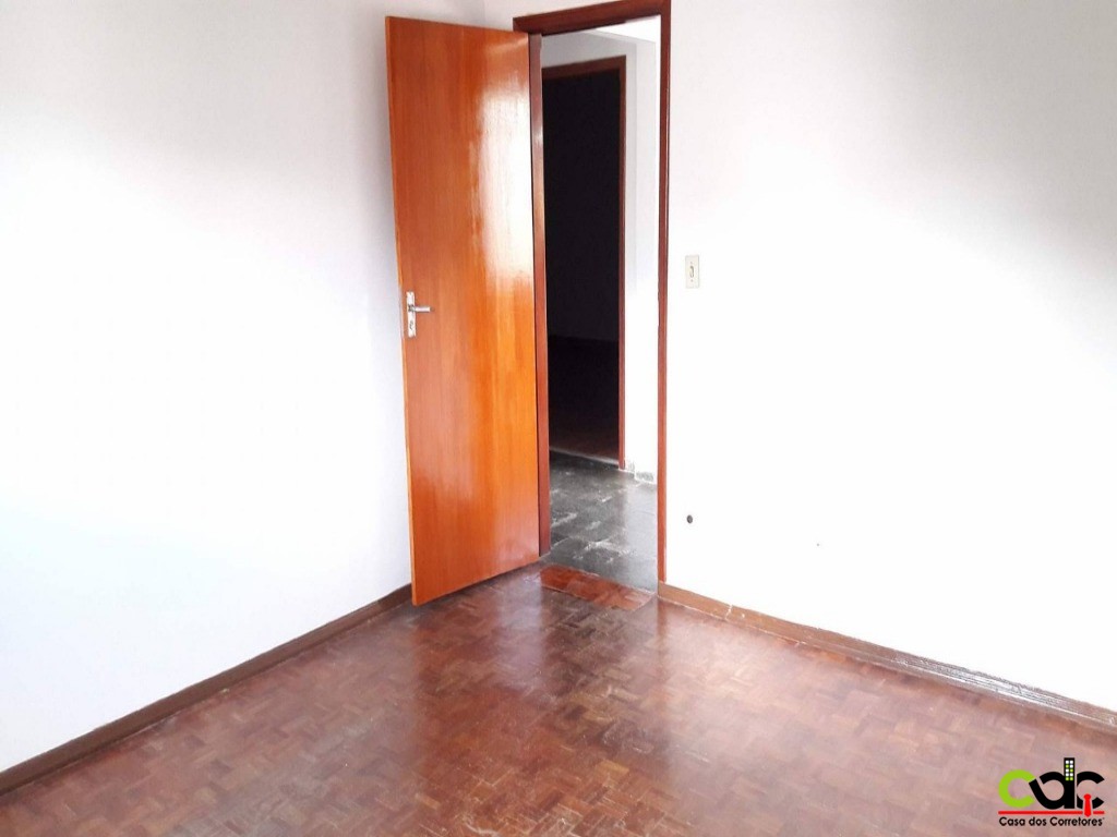 Casa à venda com 3 quartos, 280m² - Foto 17