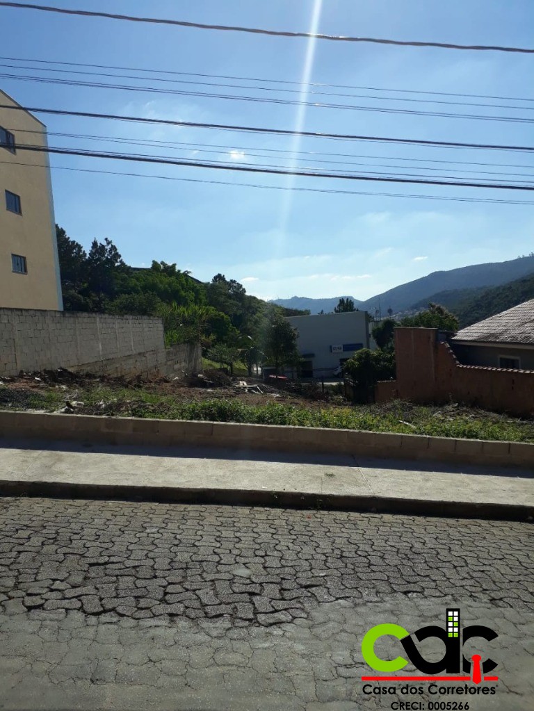 Terreno à venda, 600m² - Foto 1