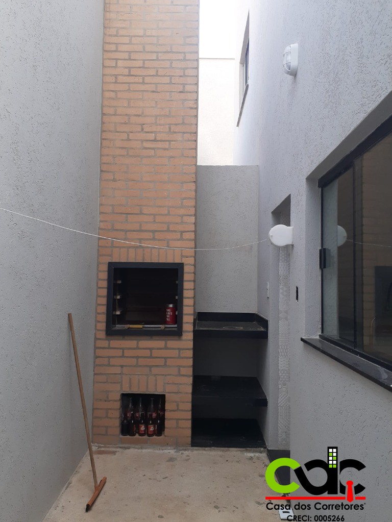 Casa à venda com 3 quartos, 160m² - Foto 5