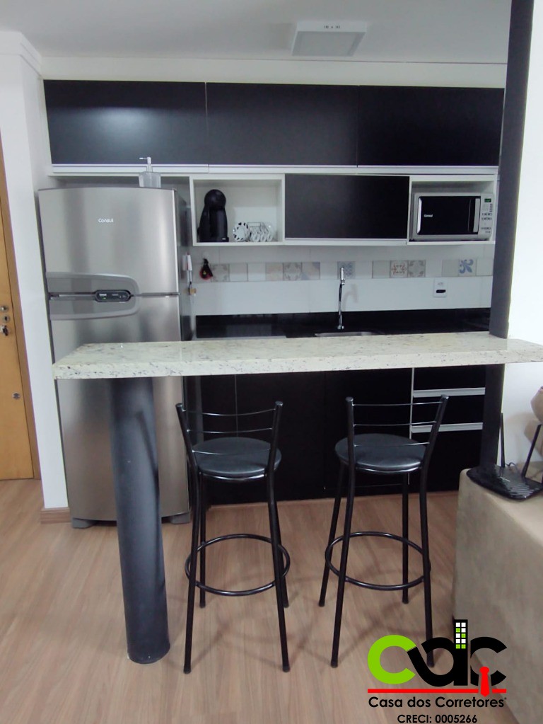 Apartamento à venda com 2 quartos, 72m² - Foto 13