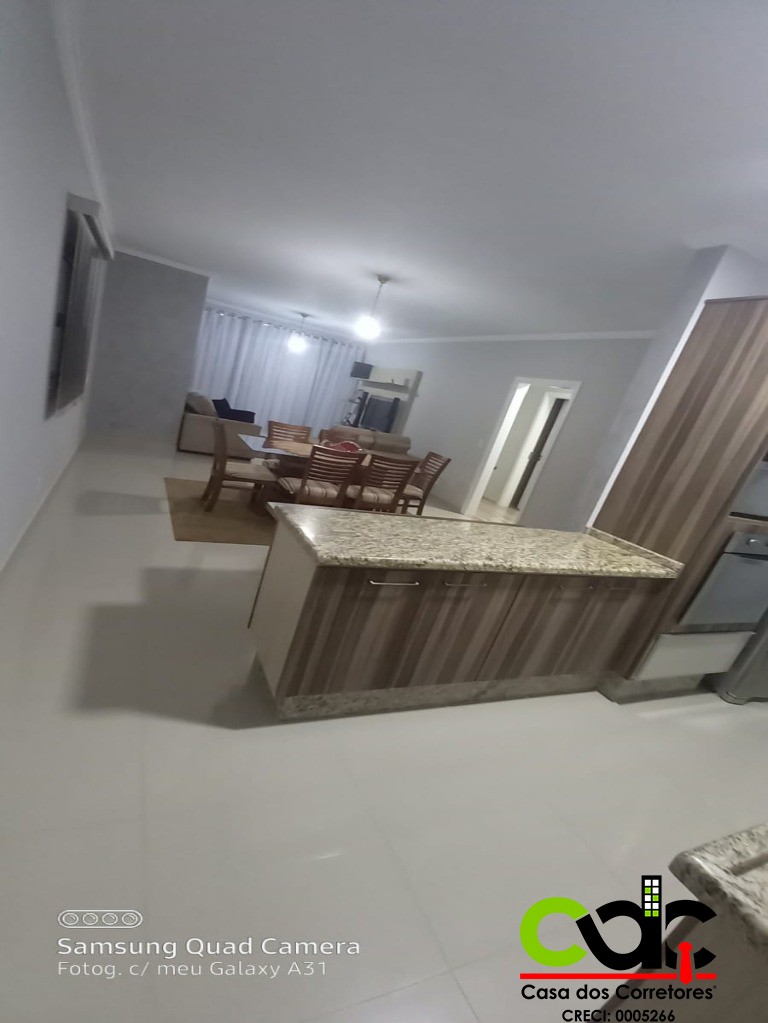 Casa à venda com 6 quartos, 272m² - Foto 5