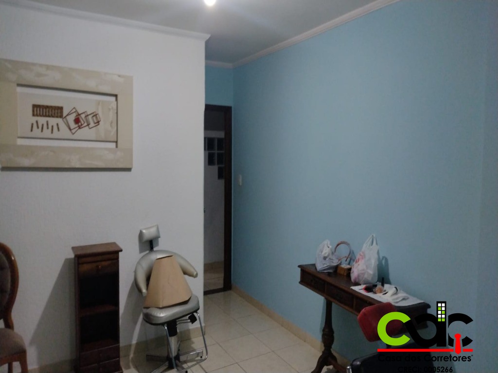 Casa à venda com 3 quartos, 150m² - Foto 4