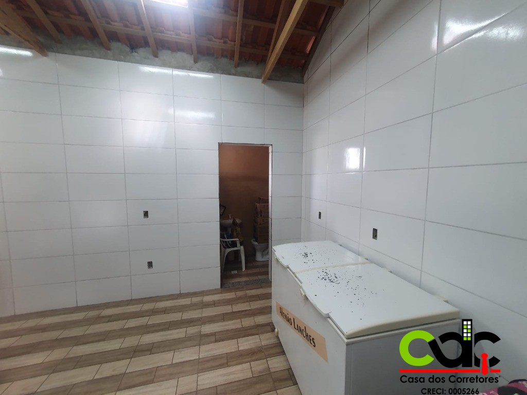 Casa à venda com 3 quartos, 120m² - Foto 11