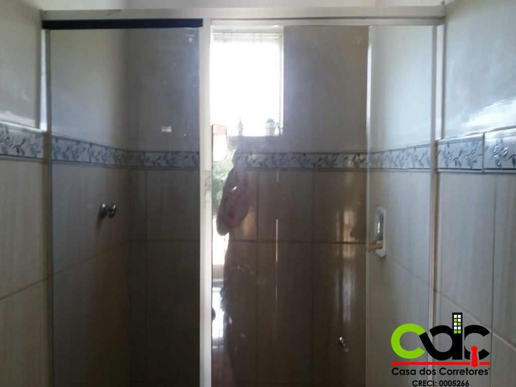 Chácara à venda com 2 quartos, 64m² - Foto 7