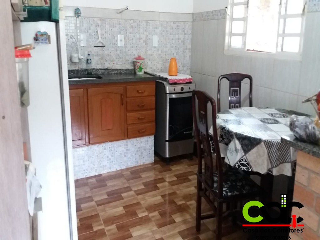 Chácara à venda com 2 quartos, 64m² - Foto 3