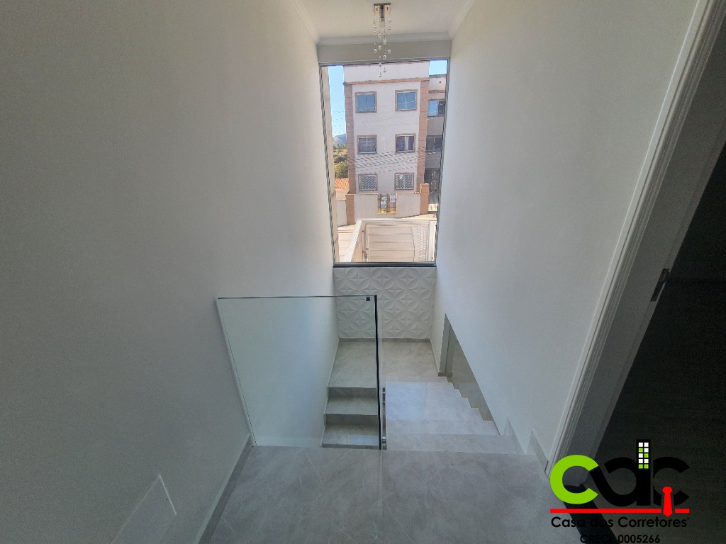 Casa à venda com 2 quartos, 83m² - Foto 19