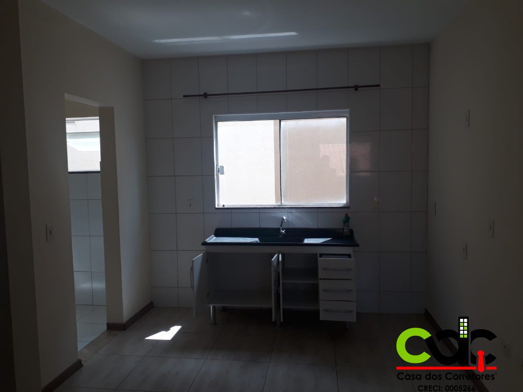 Apartamento à venda com 2 quartos, 77m² - Foto 4