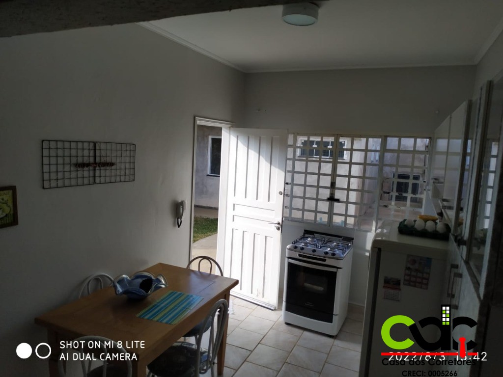 Casa à venda com 3 quartos, 218m² - Foto 9