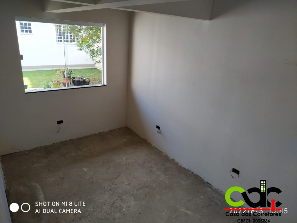 Casa à venda com 3 quartos, 218m² - Foto 17