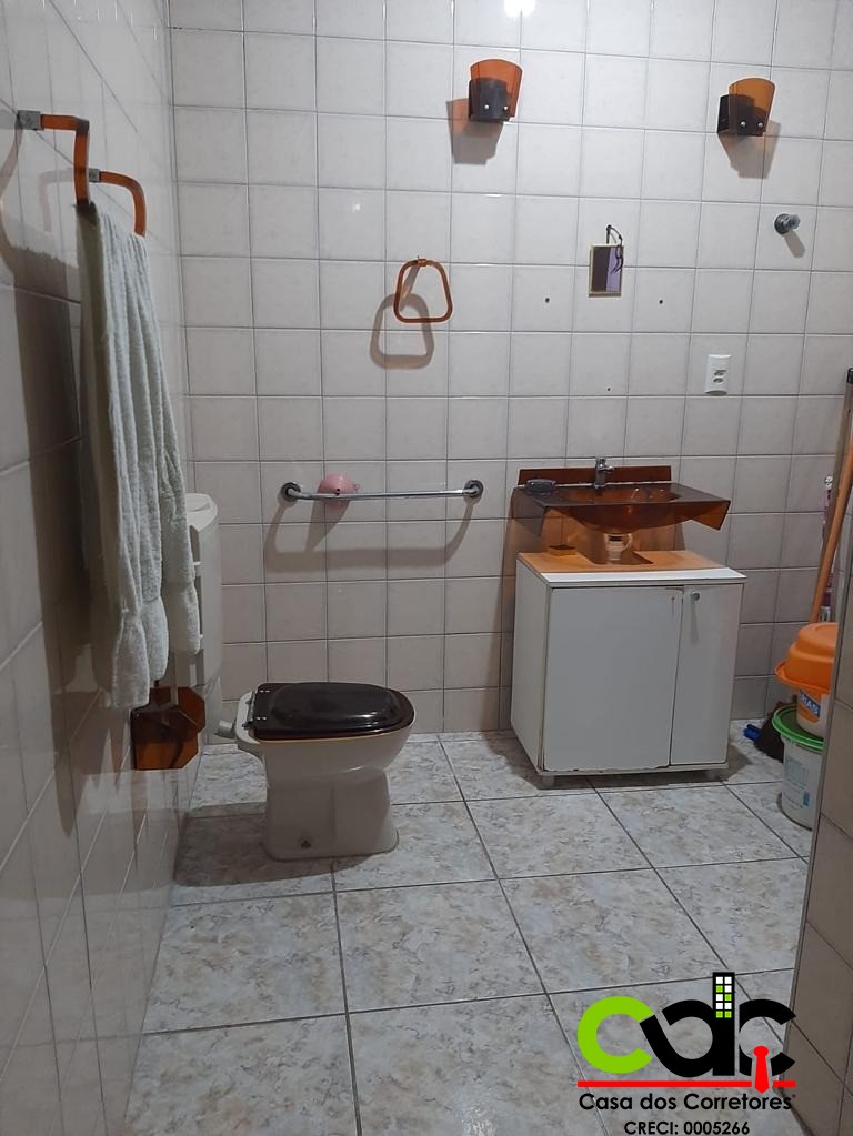 Casa à venda com 3 quartos, 100m² - Foto 7