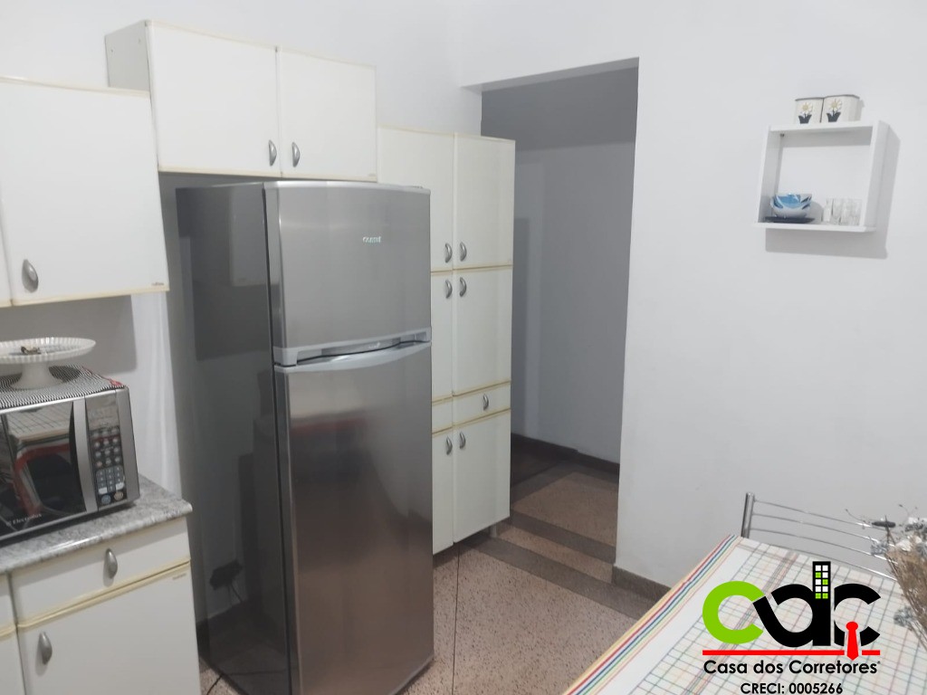 Apartamento à venda com 3 quartos, 107m² - Foto 2