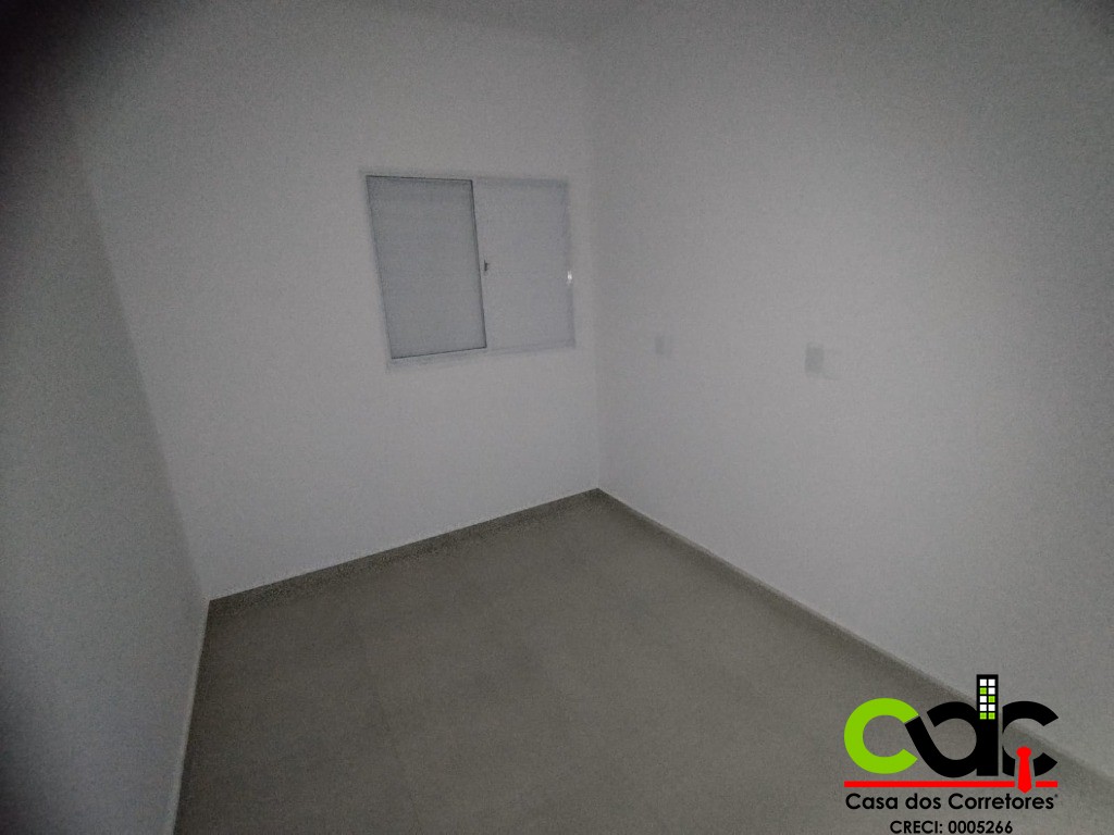 Casa à venda com 2 quartos, 71m² - Foto 8