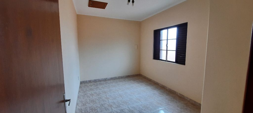 Casa à venda com 5 quartos, 342m² - Foto 12