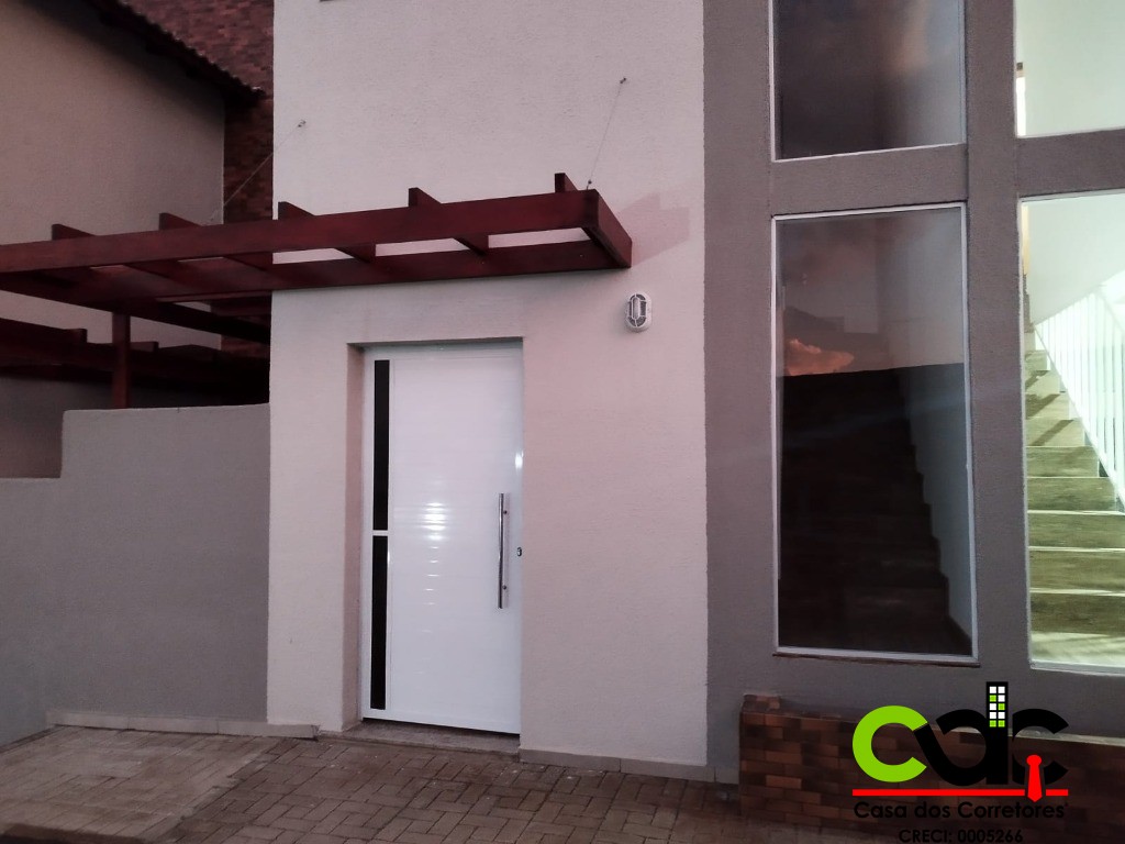 Casa à venda com 2 quartos, 71m² - Foto 18