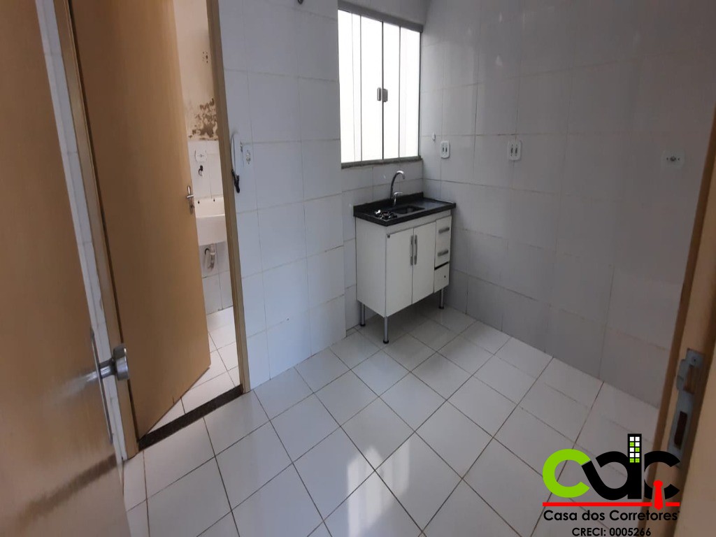 Apartamento para alugar com 3 quartos, 150m² - Foto 1